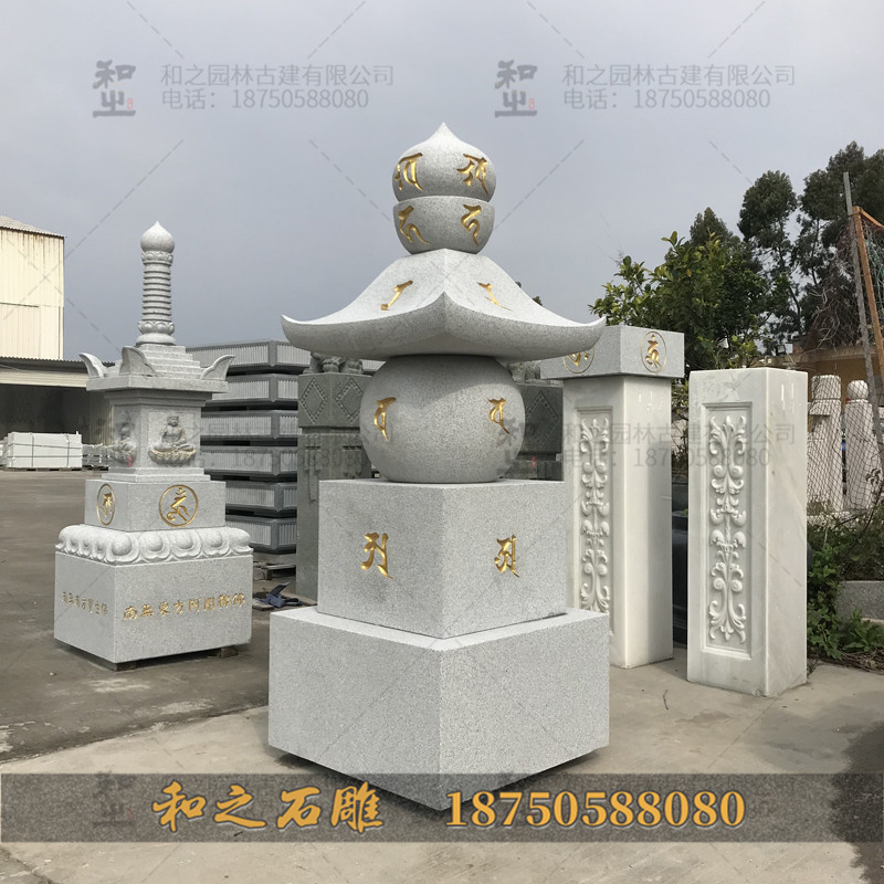 石雕佛塔